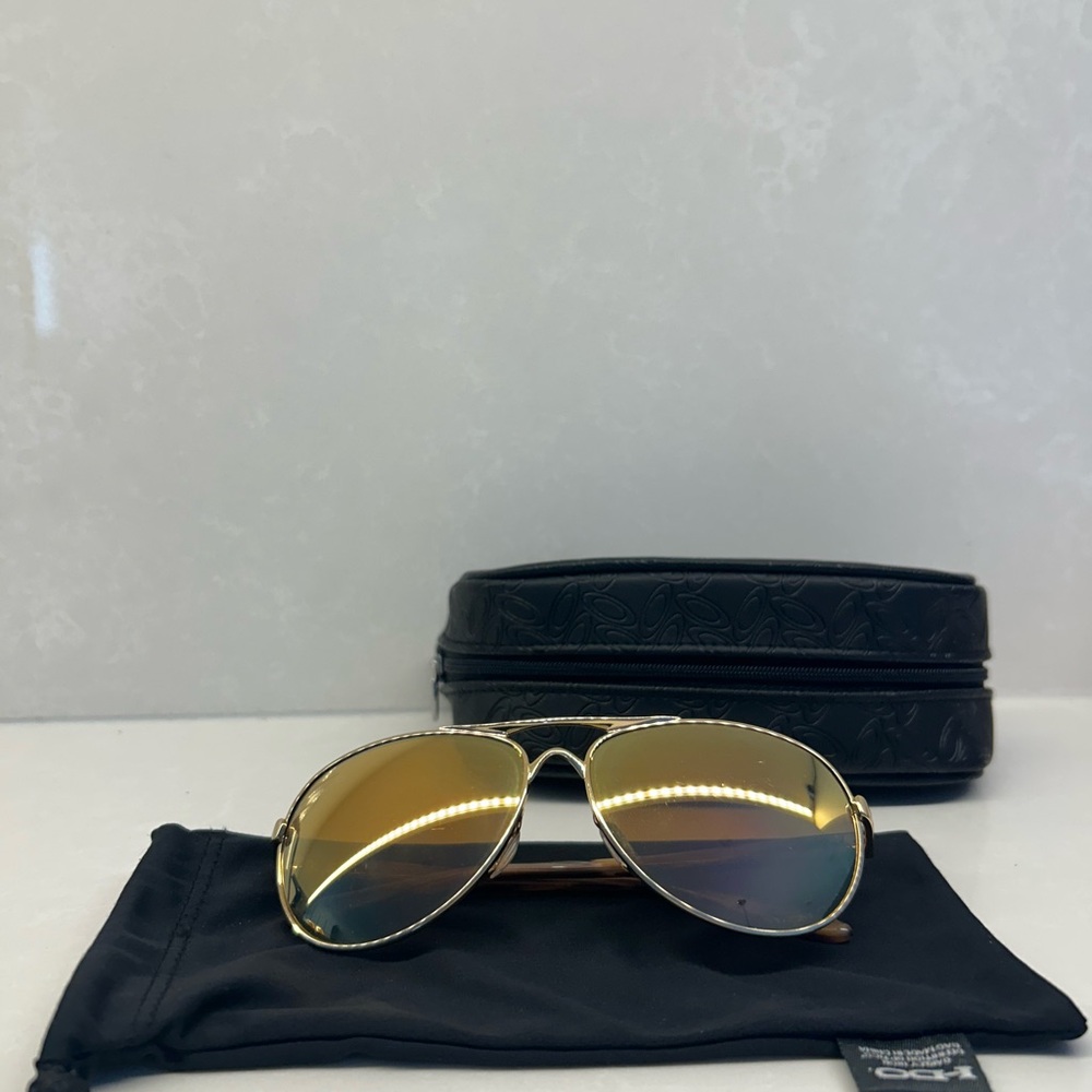Gold polarized feedback Oakley Sunglasses with Case